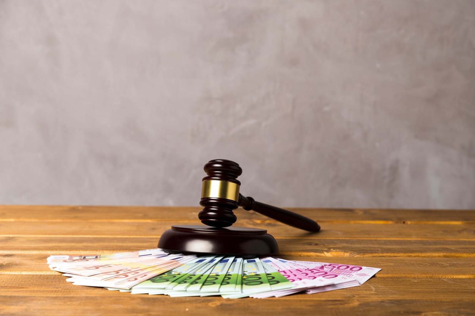 Yoksulluk Nafakasının Kaldırılması Davası